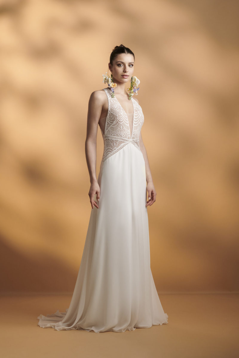 Robes de mariee Rembo Styling chez Espace Mariage