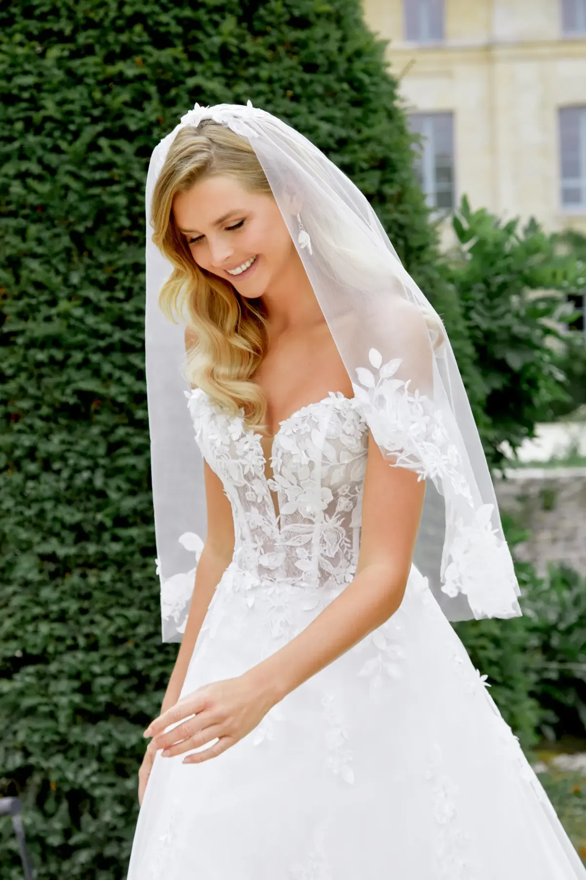 44520 FC Sincerity Bridal