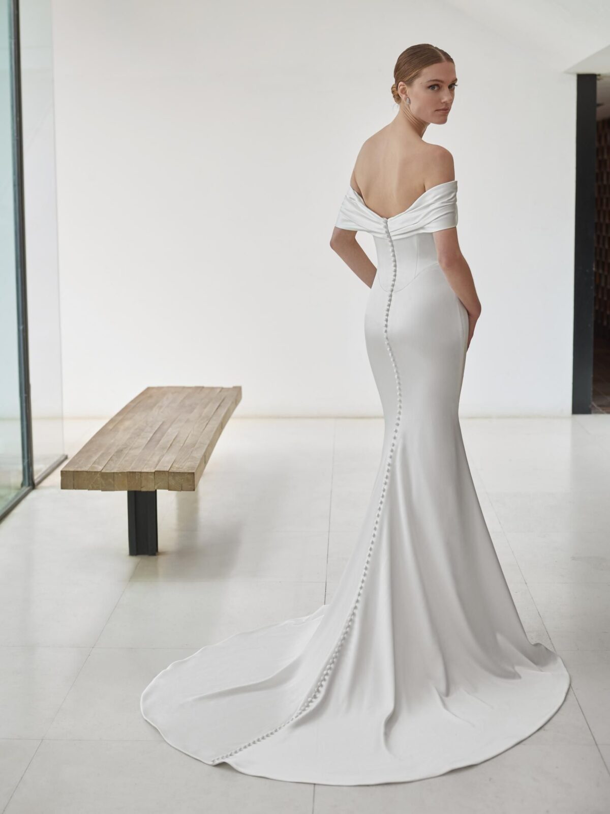 Leight pronovias