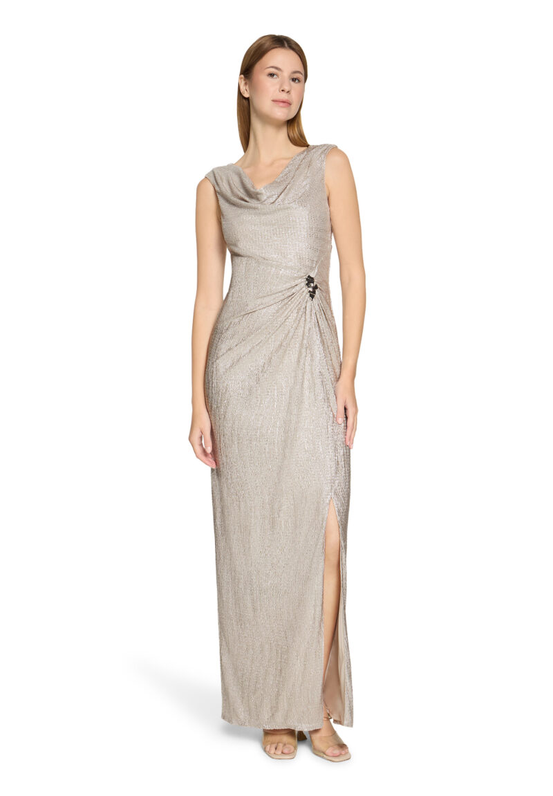 F12261 03864082 1895 V