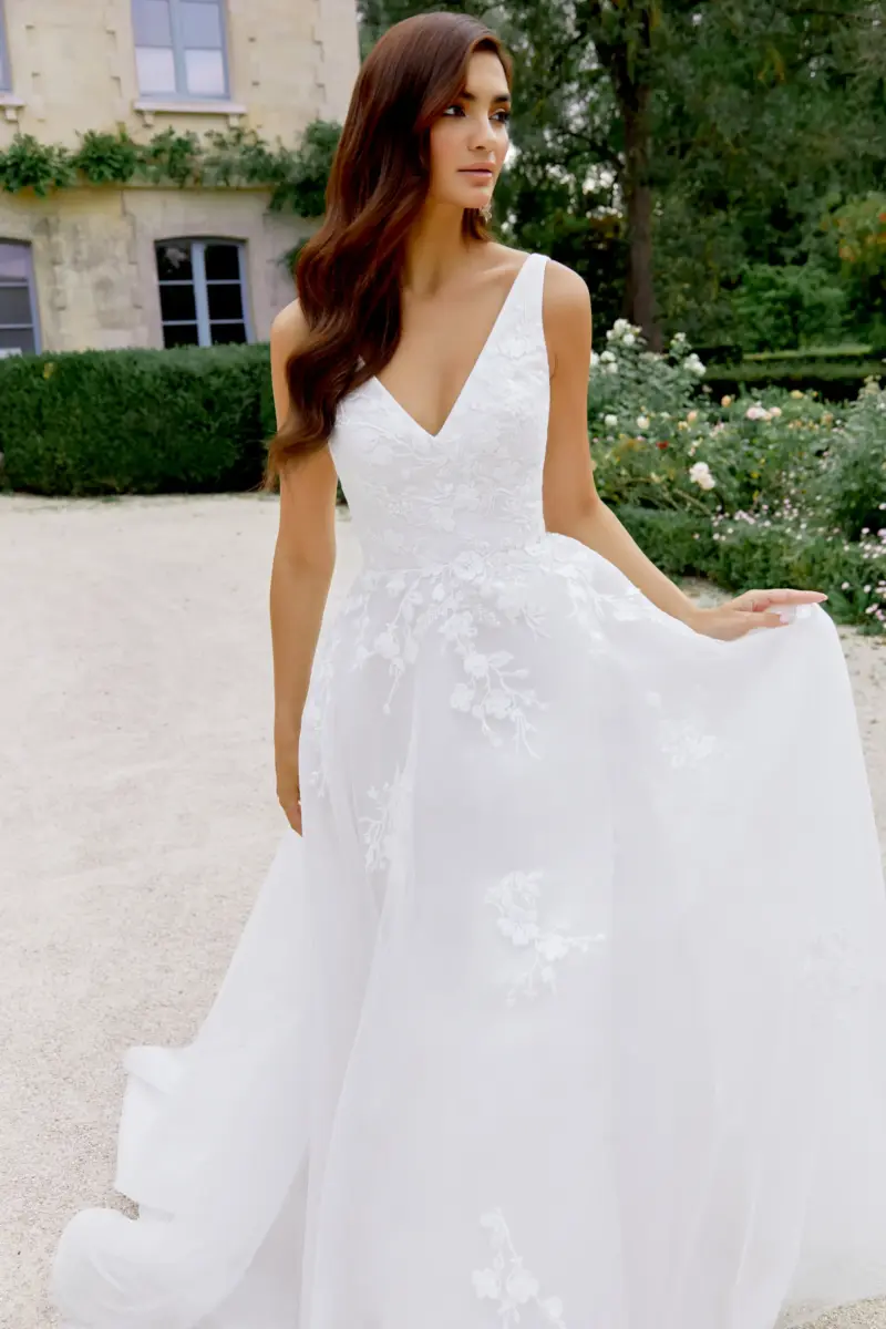 BÉBÉ 44525 Sincerity Bridal 1