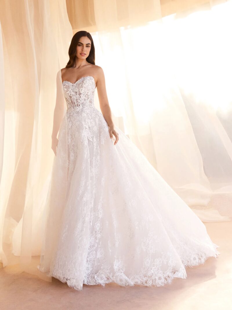 NAISY PRONOVIAS